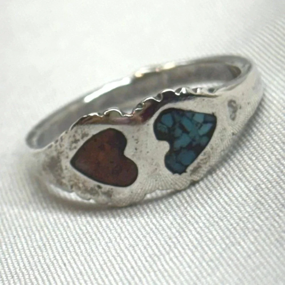 Unbranded Heart Inlay Ring Unisex 6.5 Silver Good Turquoise Coral Chip Vintage